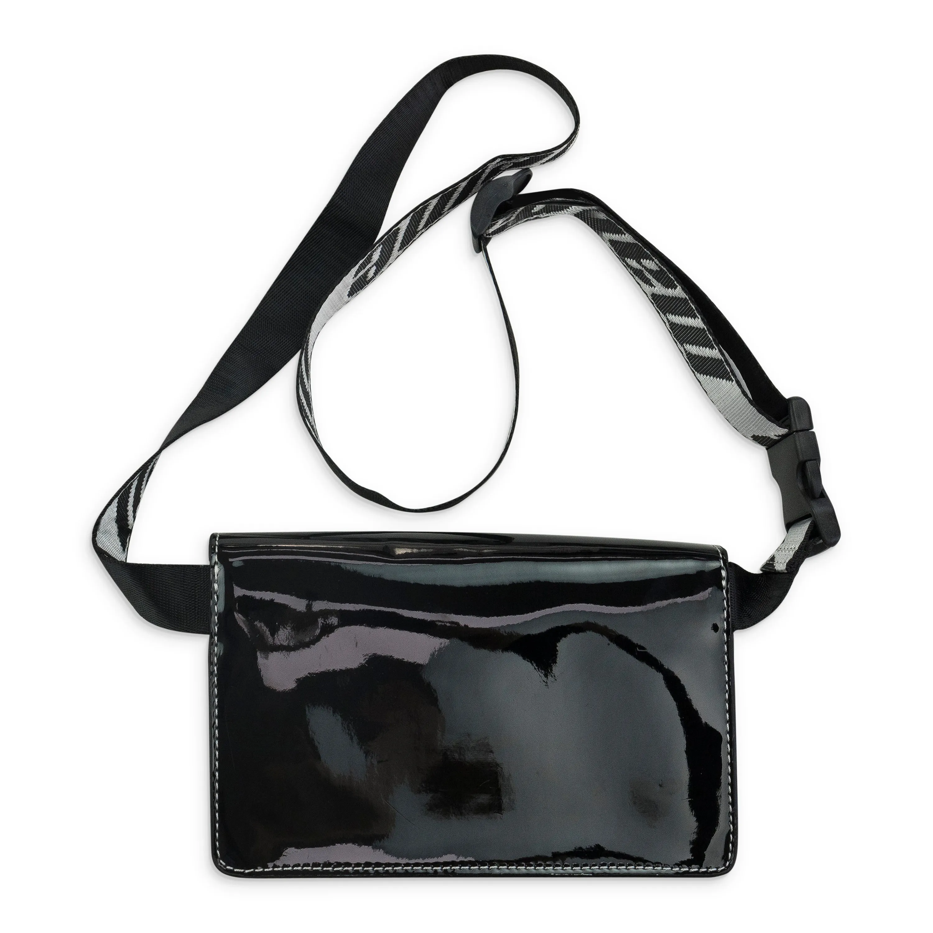 BLACK BELT BAG