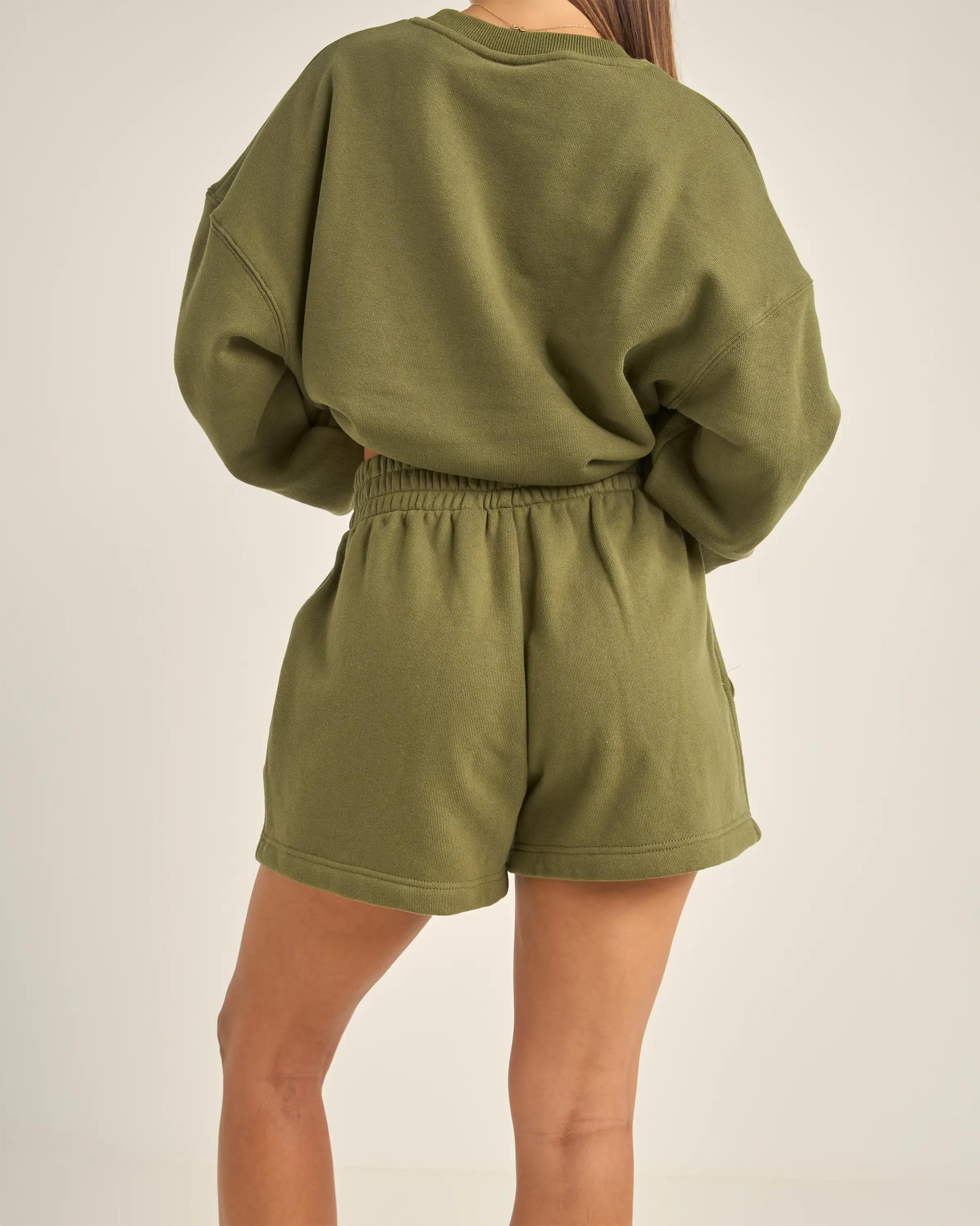 College Fleece Walkshorts in Olive