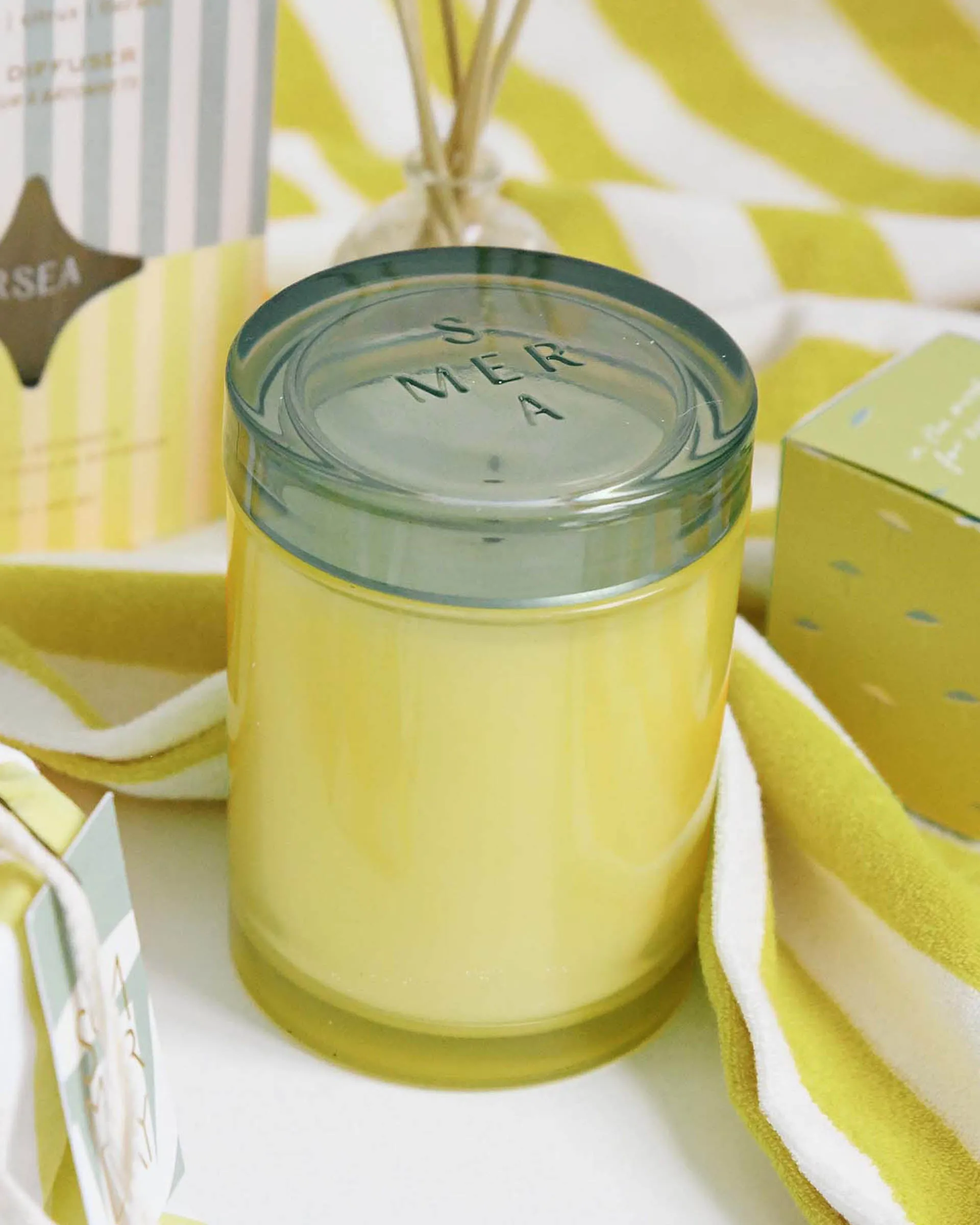 Summer Day Jolie Jar Candle
